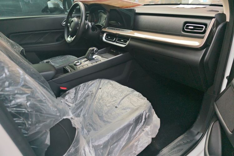 长城 炮 2023款 2.0T商用版自动柴油四驱精英型长箱GW4D20M局部细节41