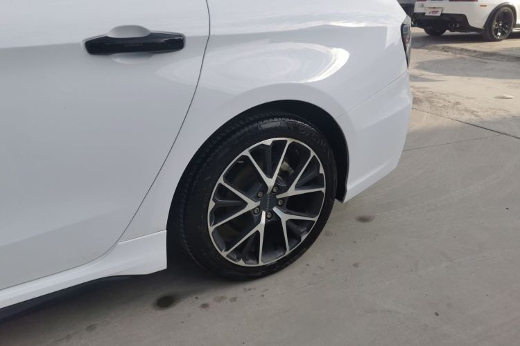 领克03 2021款 1.5TD DCT劲 冠军版车身外观6011