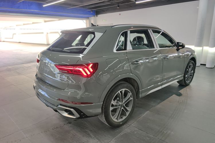 奥迪Q3 2023款 改款 40 TFSI 时尚动感型车身外观6003