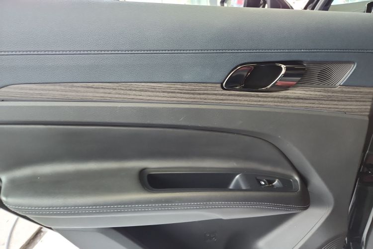 福特 领睿 2023款 EcoBoost 170 尊领型局部细节9005