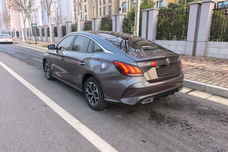 名爵 MG5 2023款 180DVVT CVT豪华版车身外观6003