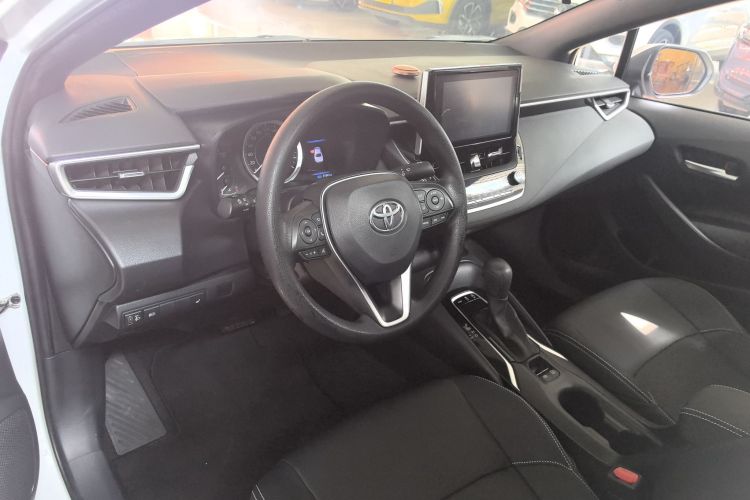 丰田 雷凌 2021款 185T CVT豪华版中控内饰7002