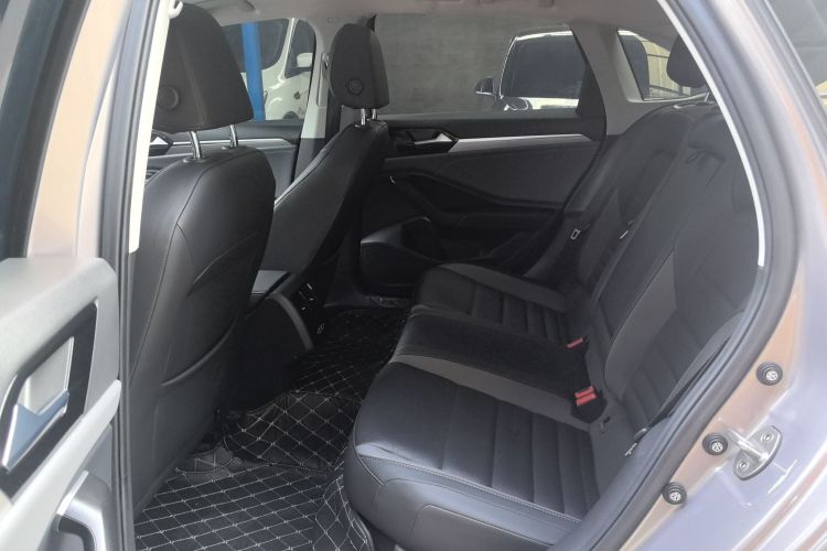 大众 速腾 2019款 280TSI DSG舒适型 国VI中控内饰7002