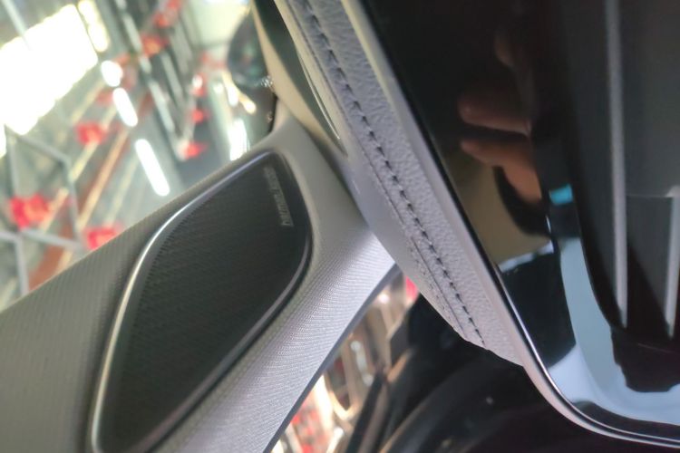 大众 帕萨特 2025款 Pro 380TSI 龙运版中控内饰7006