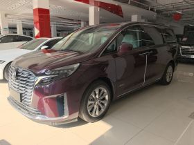 别克GL8 2023款 Avenir艾维亚 六座贤礼版