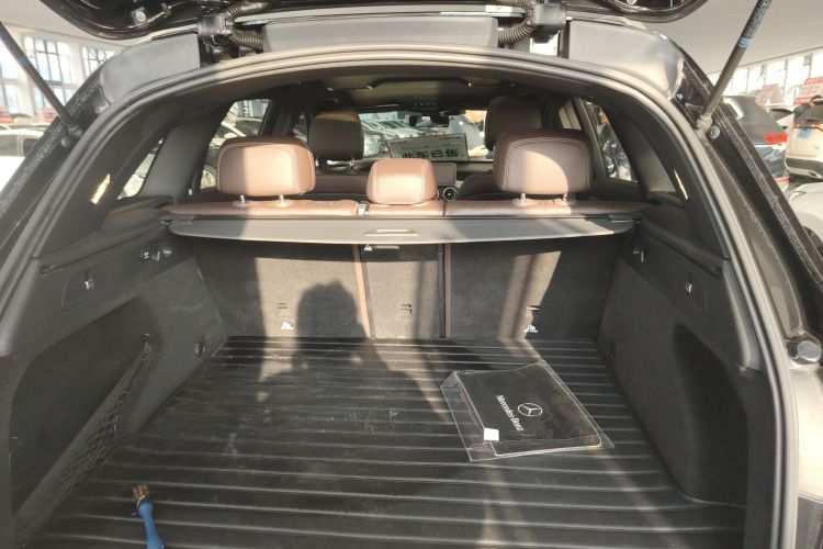 奔驰GLC 2021款 GLC 260 L 4MATIC 动感型局部细节23