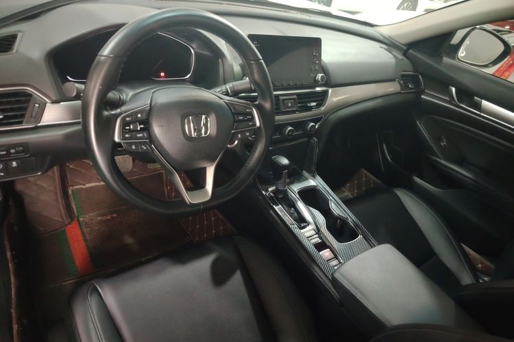 本田 雅阁 2018款 260TURBO 豪华版 国VI中控内饰7003