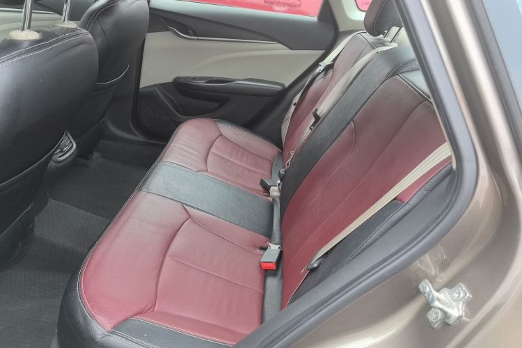 别克 英朗 2015款 15N 手动精英型中控内饰7001