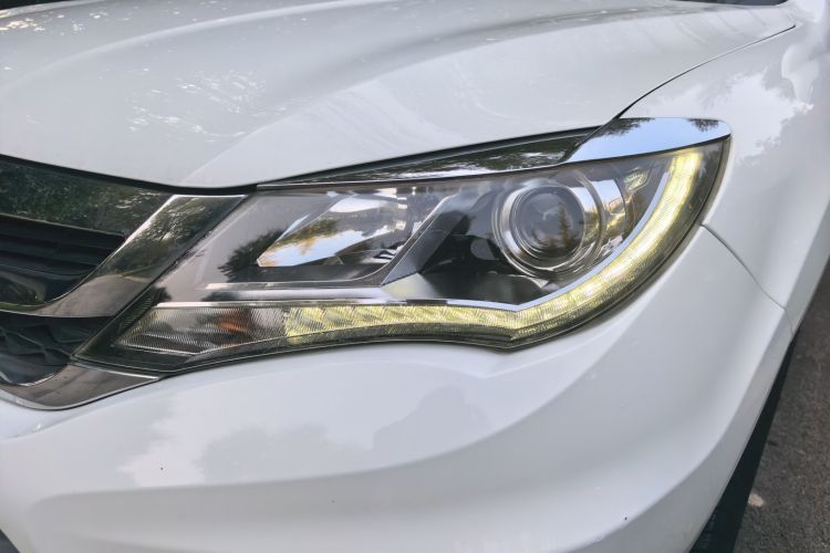 比亚迪S7 2016款 2.0T 自动尊贵型Plus车身外观6006