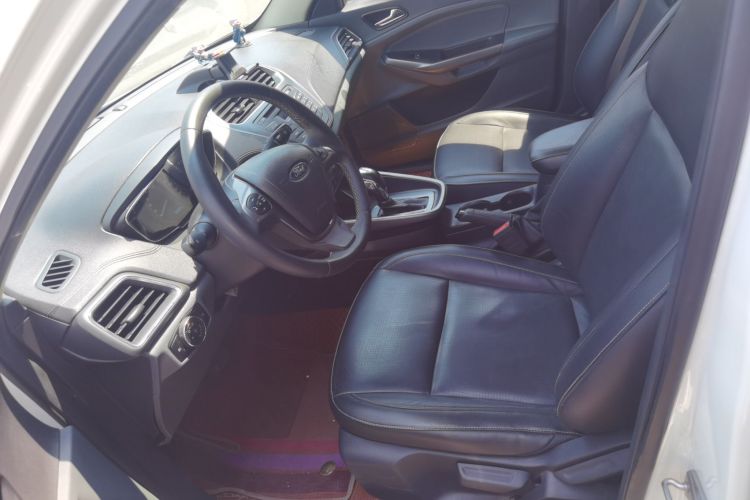 福特 福睿斯 2015款 1.5L 自动时尚型局部细节19