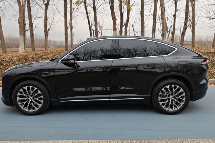 蔚来EC6 2023款 75kWh车身外观6008