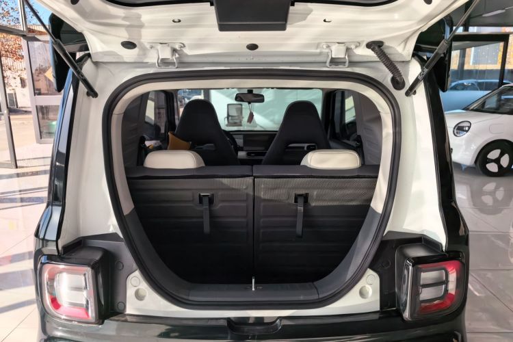 吉利银河 2025款 210km 熊猫卡丁局部细节23