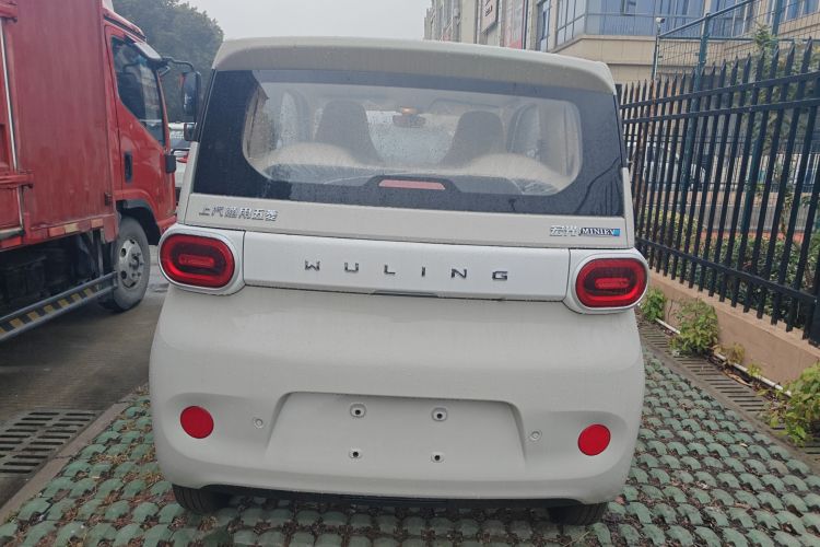 五菱汽车 宏光MINIEV 2024款 第三代 215km 青春版车身外观6004