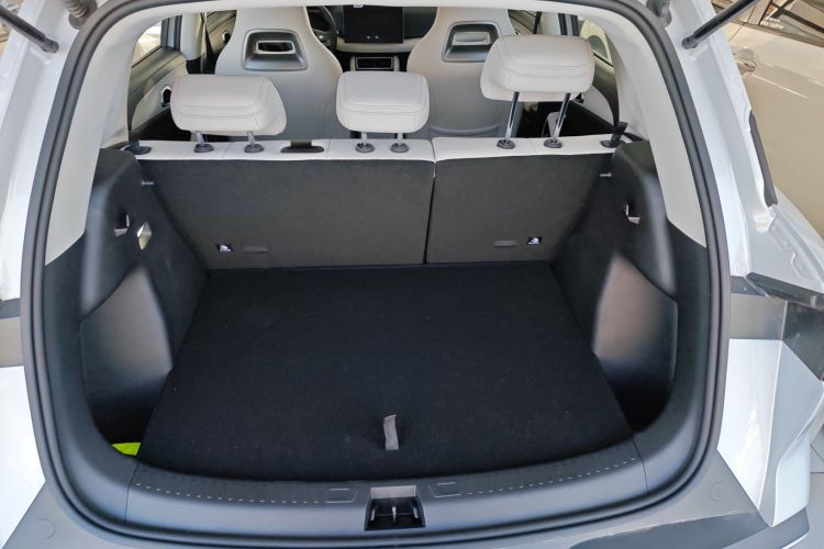 比亚迪 元UP 2025款 智驾版 401KM 活力版中控内饰7006