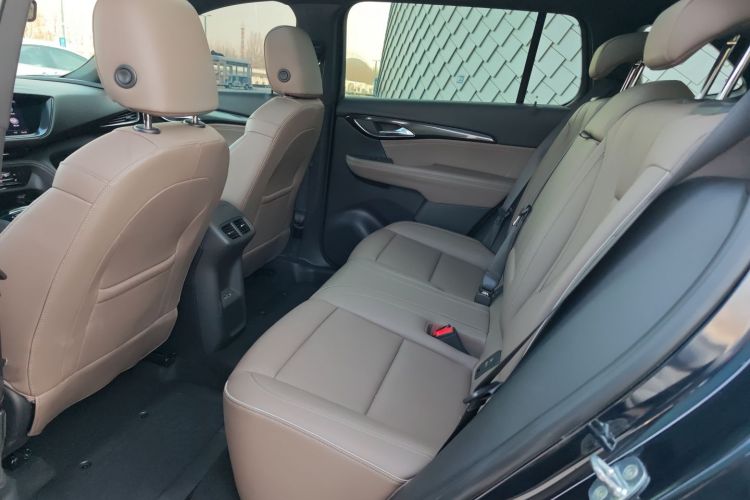 别克 2021款 昂科威Plus 652T 五座豪华型中控内饰7003