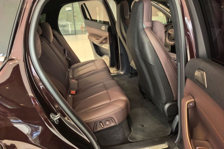 蔚来EC7 2024款 75kWh中控内饰7005