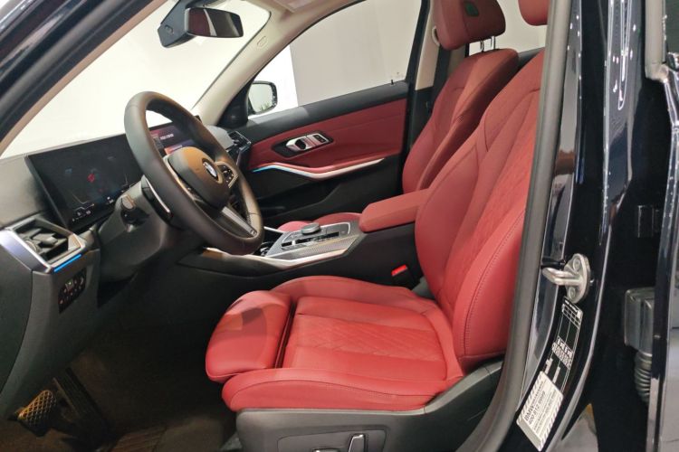 宝马3系 2024款 325Li M运动曜夜套装局部细节19