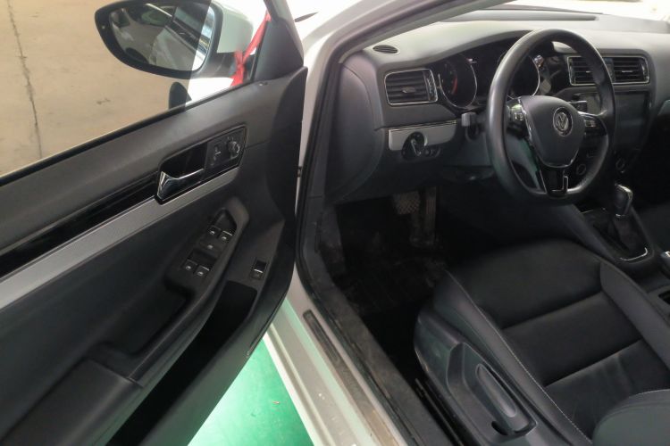 大众 速腾 2018款 280TSI DSG舒适型中控内饰7002