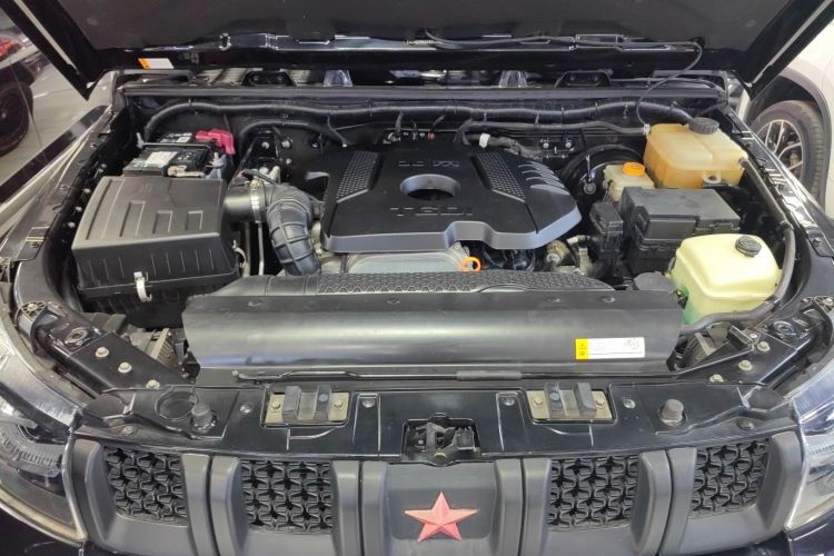 北京BJ40 2018款 PLUS 2.0T 自动四驱城市猎人版局部细节24