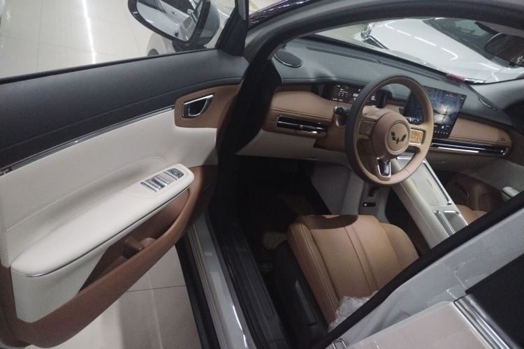 五菱汽车 缤果S 2025款 325km 尊享款中控内饰7004