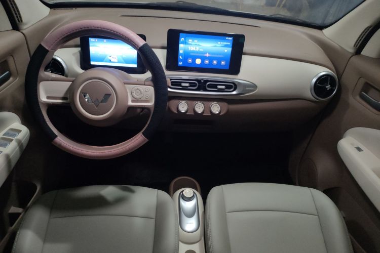 五菱汽车 宏光MINIEV 2025款 四门版 臻享款中控内饰7004