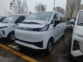 远程星享V 2025款 星享V7E功能版 智尊版 宁德50.2kWh