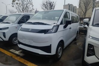 远程星享V 2025款 星享V7E功能版 智尊版 宁德50.2kWh