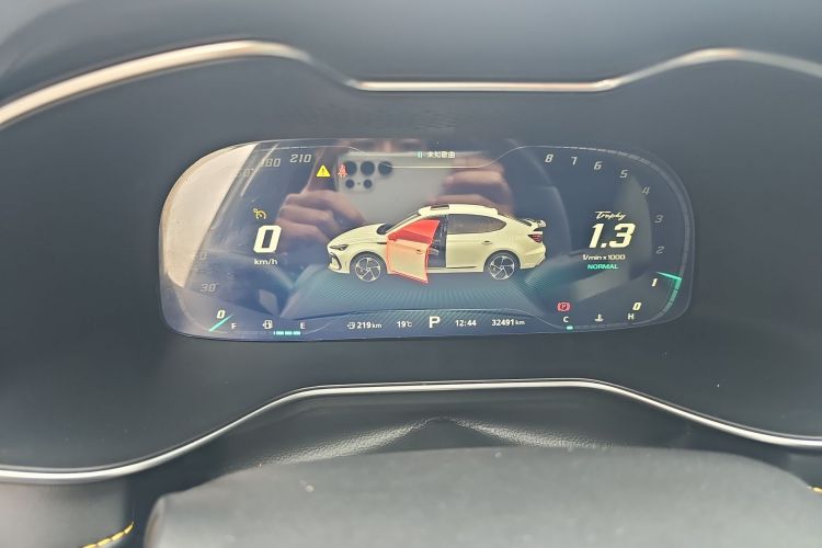 名爵 MG6 2021款 Pro 1.5T 自动Trophy旗舰版中控内饰15