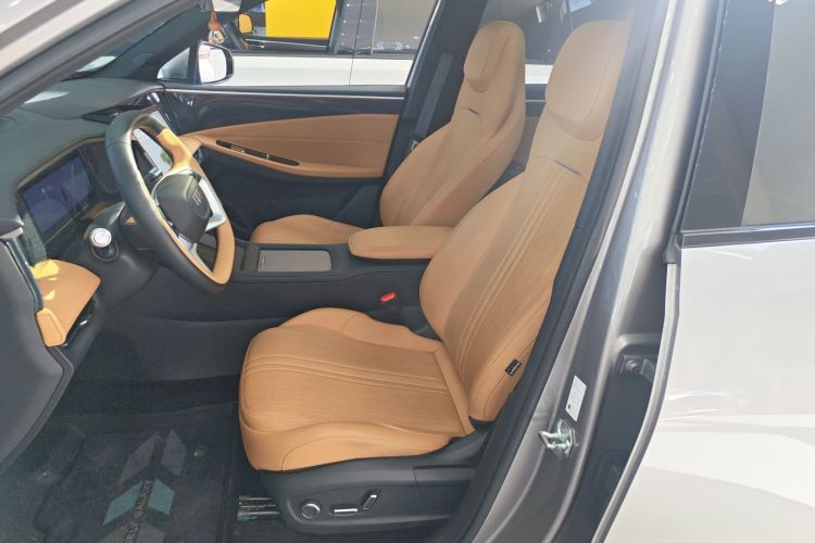 吉利银河 银河L7 2024款 1.5T 115km MAX  龙腾版局部细节19