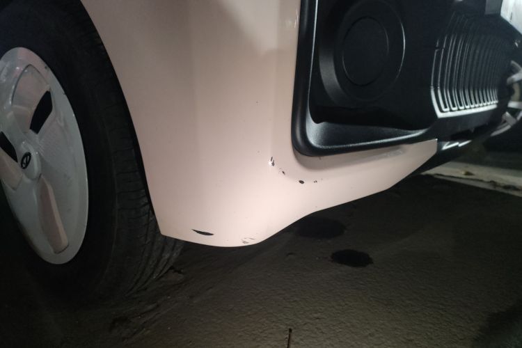 奇瑞 QQ冰淇淋 2022款 170km 圣代 磷酸铁锂局部细节9001