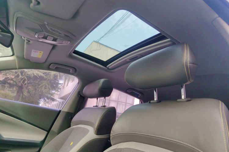 宝骏RC-5 2020款 1.5L 手动智耀豪华型中控内饰7011