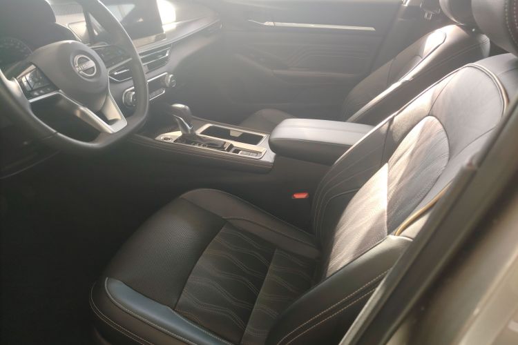 日产 天籁 2022款 2.0L XL-Upr 优享版局部细节19