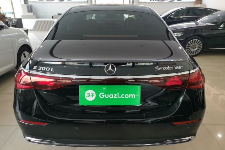 奔驰E级 2025款 E 260 L车身外观6010