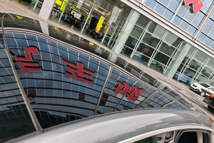 小鹏P7 2020款 670N局部细节57