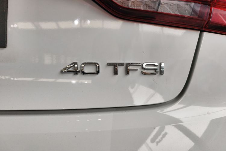 奥迪A3 2018款 30周年年型 Limousine 40 TFSI 运动型局部细节9001