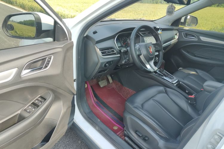 荣威RX3 2020款 1.6L CVT狮王宝座4G互联旗舰版中控内饰7002