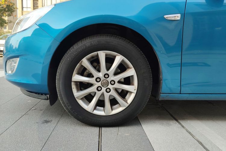 别克 英朗 2014款 XT 1.6L 自动时尚版车身外观6007