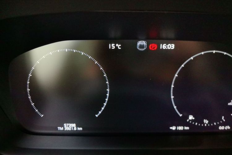 沃尔沃V90 2021款 Cross Country B5 AWD 智远版中控内饰15