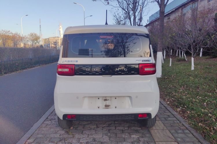 五菱汽车 宏光MINIEV 2022款 自在款 磷酸铁锂车身外观6005