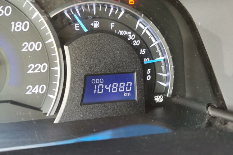 丰田 凯美瑞 2015款 2.0G 领先版中控内饰15