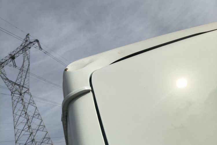 江铃福顺 2025款 2.0T 8AT柴油中轴中高顶商运型多功能乘用车7座局部细节9006