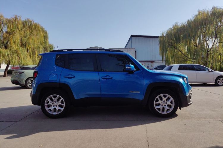 Jeep 自由侠 2017款  180T 自动劲能版车身外观6003