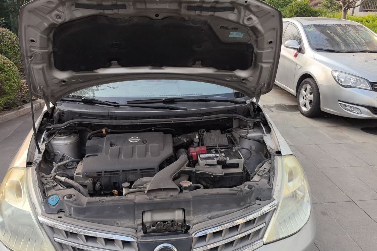 日产 骐达TIIDA 2011款 1.6L CVT舒适型局部细节24