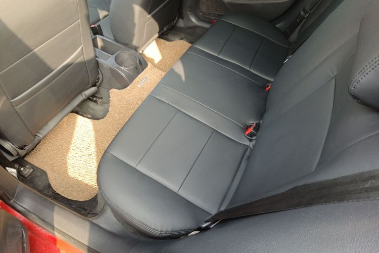 大众 高尔夫 2011款 1.6 自动时尚型中控内饰7006