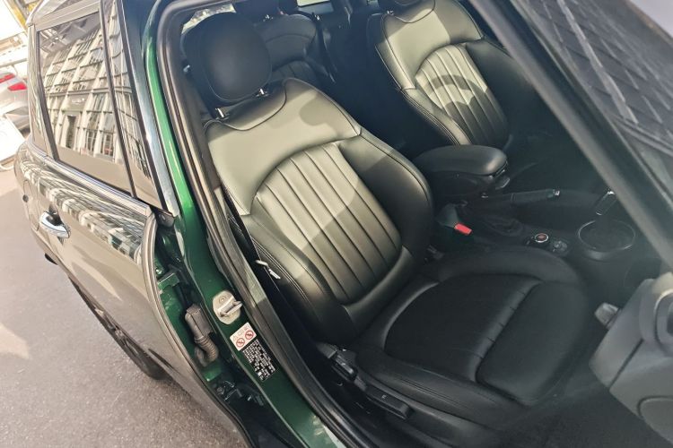 MINI 2018款 1.5T COOPER 经典派 五门版局部细节41