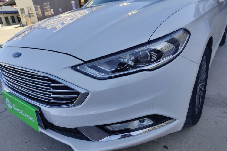 福特 蒙迪欧 2017款 EcoBoost 180 豪华型局部细节36