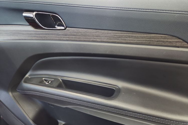 福特 领睿 2023款 EcoBoost 170 尊领型局部细节9001