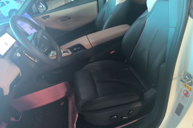 深蓝汽车 深蓝SL03 2022款 515纯电版中控内饰7007