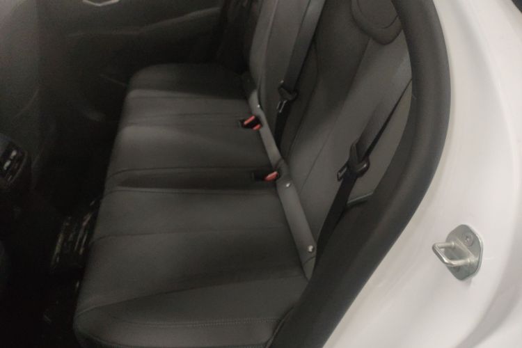 比亚迪 秦PLUS 2025款 DM-i 智驾版 55KM领先型中控内饰7001