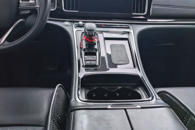 广汽传祺 传祺M8 2023款 领秀系列 390T 豪华版局部细节18